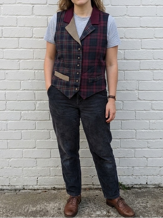 david brooks Jackets & Blazers - Vintage Plaid Vest David Brooks 90s Preppy Grunge Academia Button Front Size 10